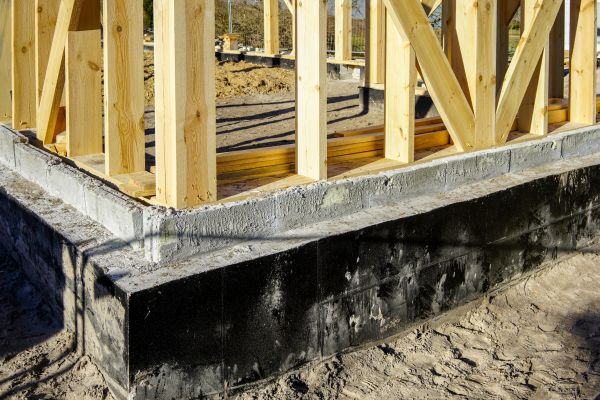 Sinking Foundation Lifting in Topeka