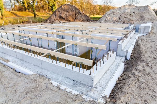 Settling Foundation Service in Topeka